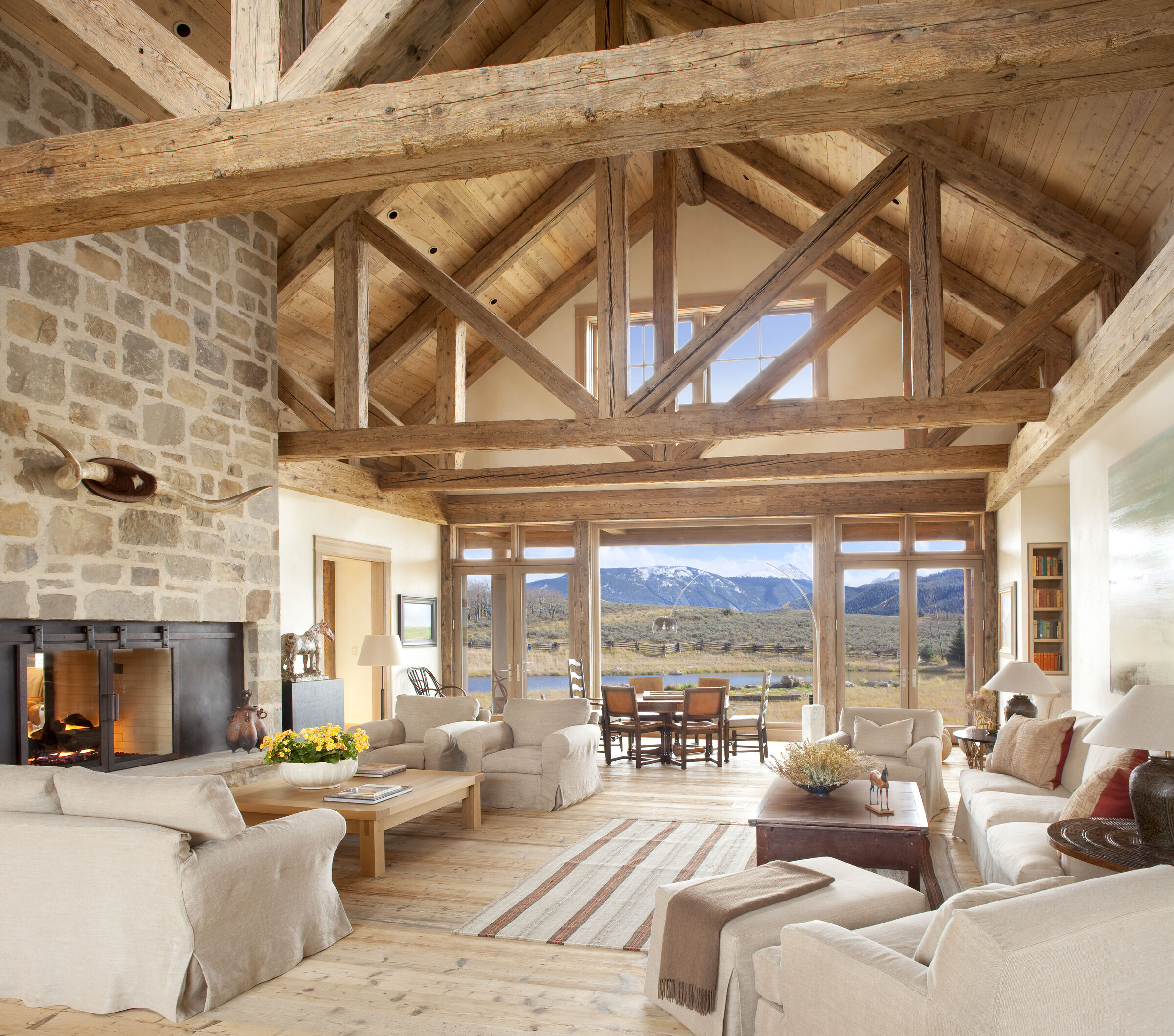 Colorow exterior on the ridge