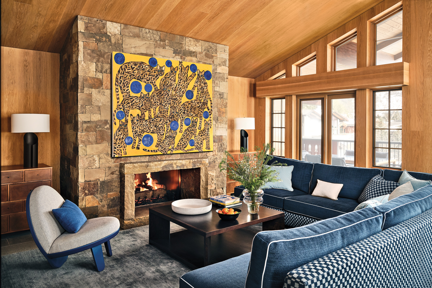 Minimalist Design Turns A Mountain Townhome Into A Modern Gem