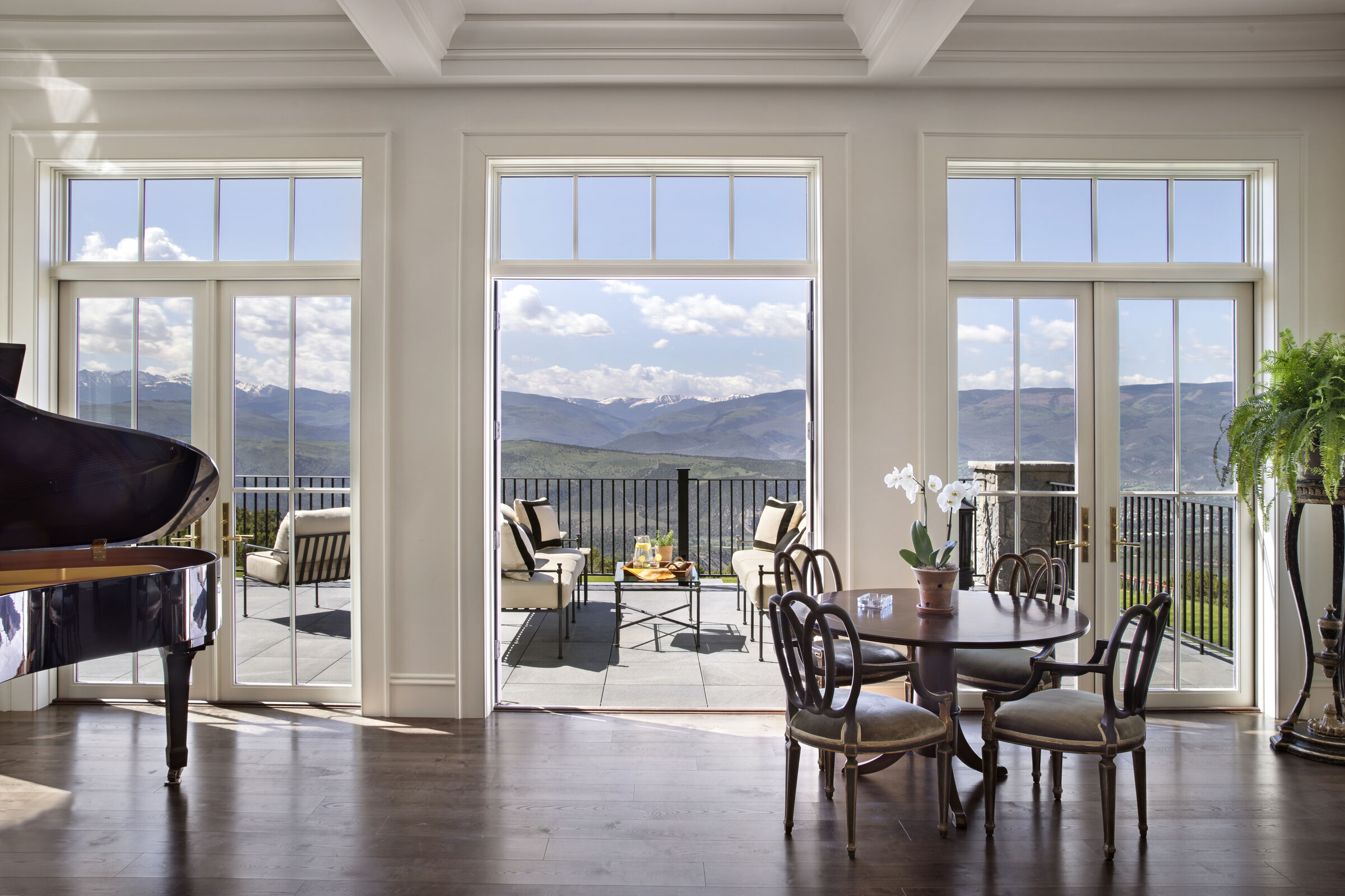 Golden Eagle homestead exterior