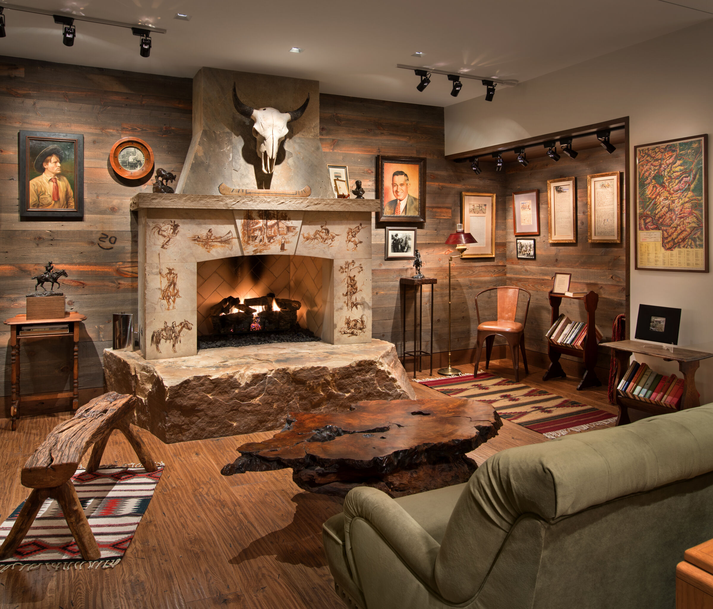 Jackson St sculpture display