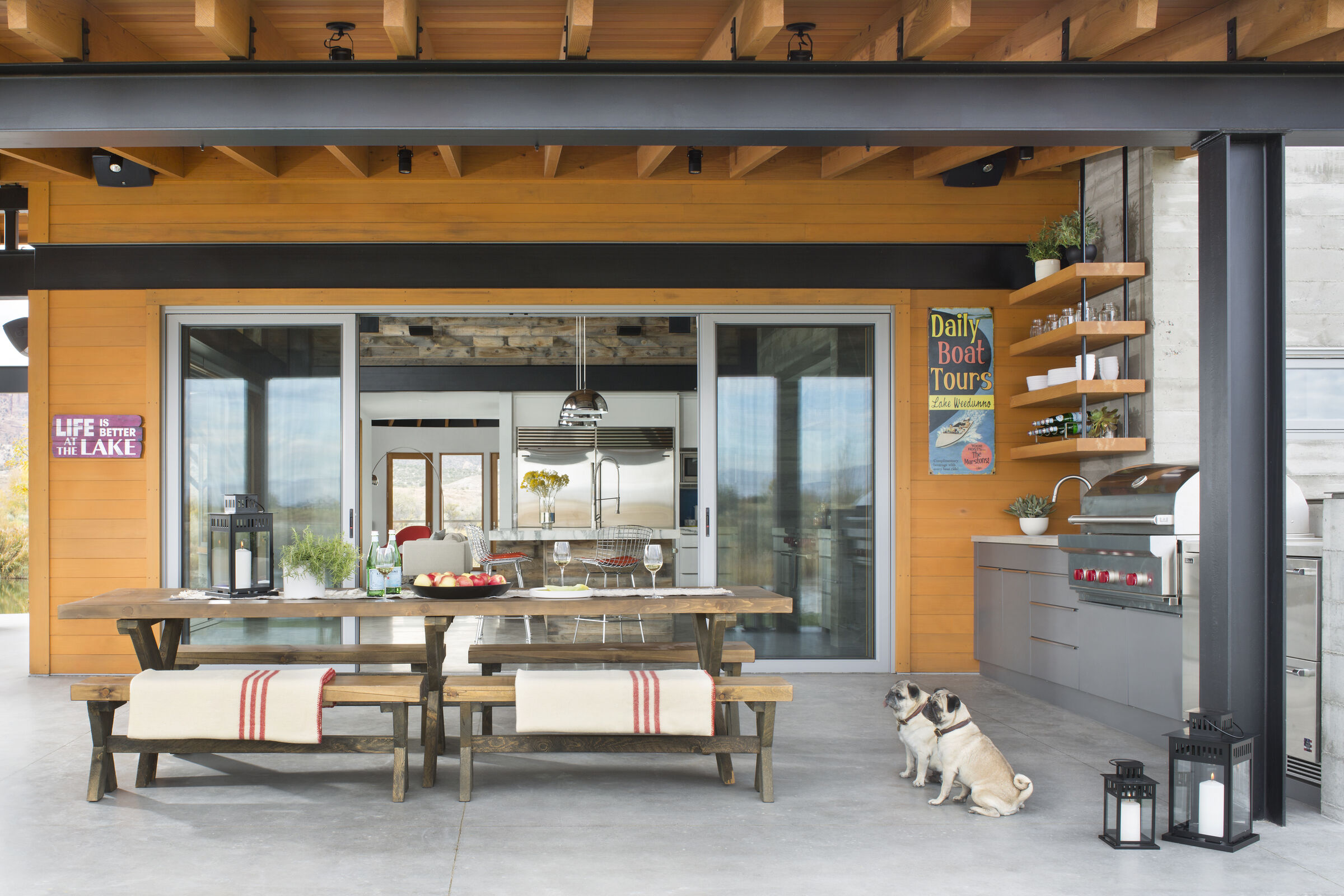 Lake Weedunno outdoor area